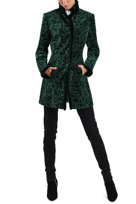 Women’s denim jackets for casual outfits -Long blazer from emerald green velours-jacquard