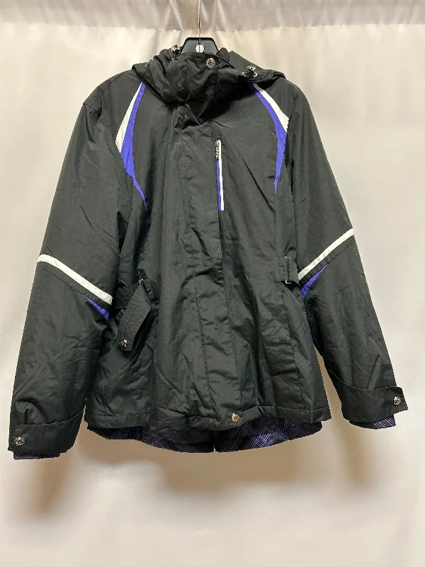 Women’s sporty rain jackets for active lifestyle -Coat Puffer & Quilted By Zero Xposure  Size: M