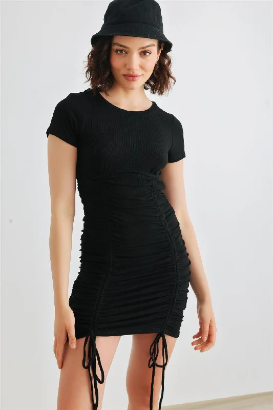 Women’s casual maxi dresses for relaxed chic -Black Ribbed Short Sleeve Ruched Mini Dress /3-2-1